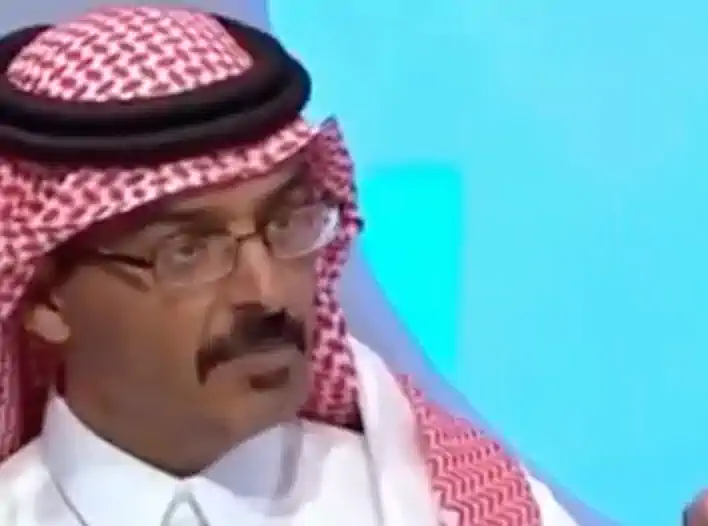 الشاورما الوحدة ممكن توصل 1500 سعرة، وتحرقها تحتاج تمشي قرابة 5 ساعات 😨
