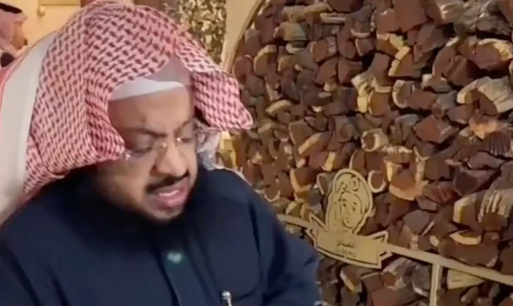 العين ما تصيب إلا الرخمه