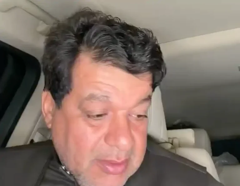 متداول | د. خالد الزعاق: الأربعاء والخميس متوقع برودة قوية، ويُفضّل الانتباه للأطفال عند الخروج والتأكد من تدفئتهم بلبس الجاكيتات والقبعات والجوارب، فبرد الشبط معروف بقسوته، الله يكفينا وإياكم شره.